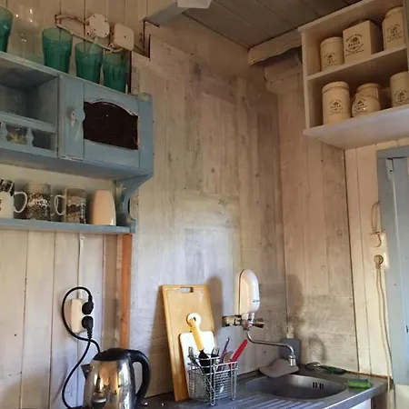 Nad Jeziorem Otalzyno Pomieczyno